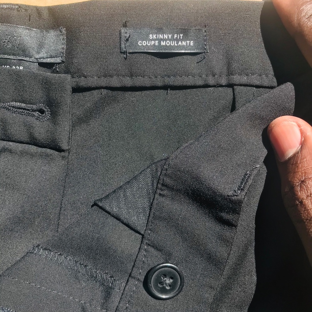 Black pants 👖 - Picture 3 of 4